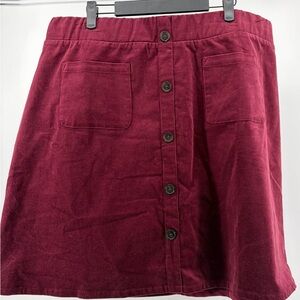 NWT Torrid Size 2 Burgundy Corduroy Button-Front Skirt